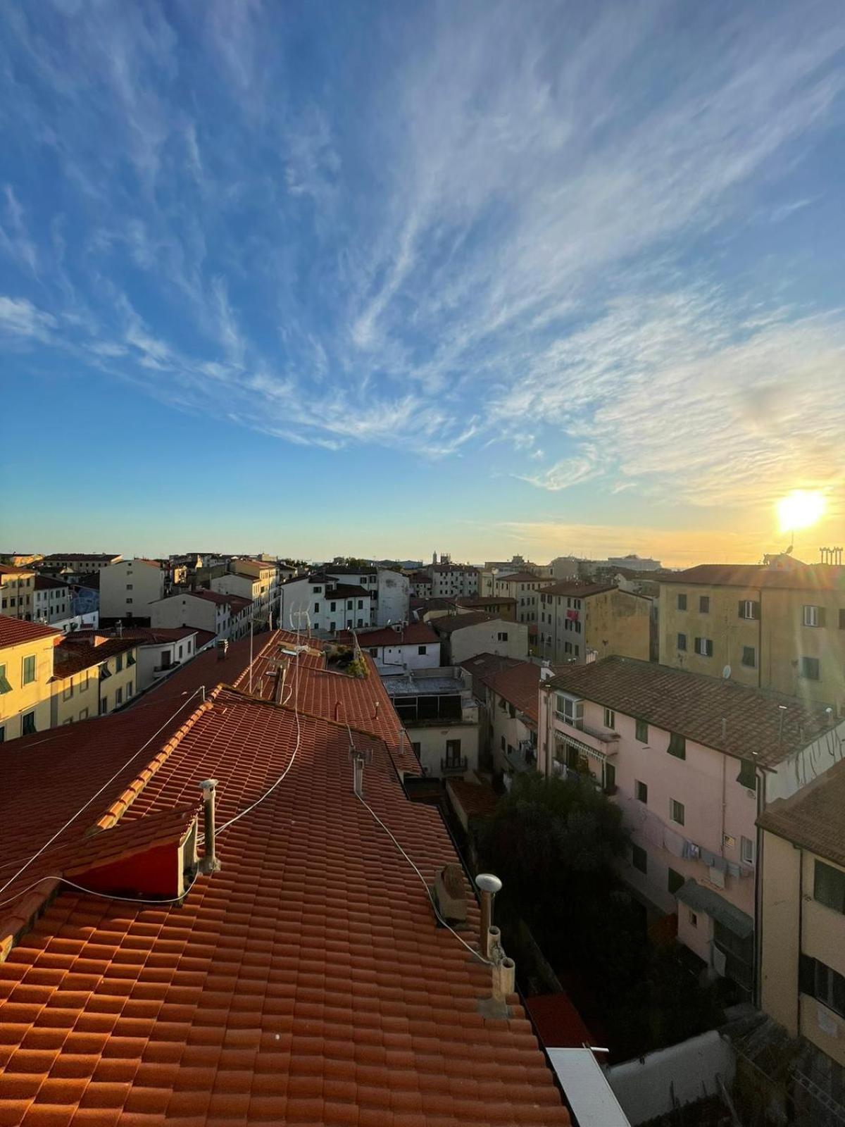 La Finestra Sul Porto Apartment Livorno Luaran gambar